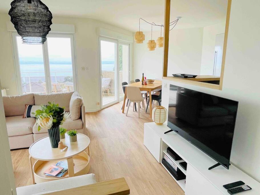 Magnifique Appart Renove Evian Duplex Vue Lac 8 Pers Exterior photo